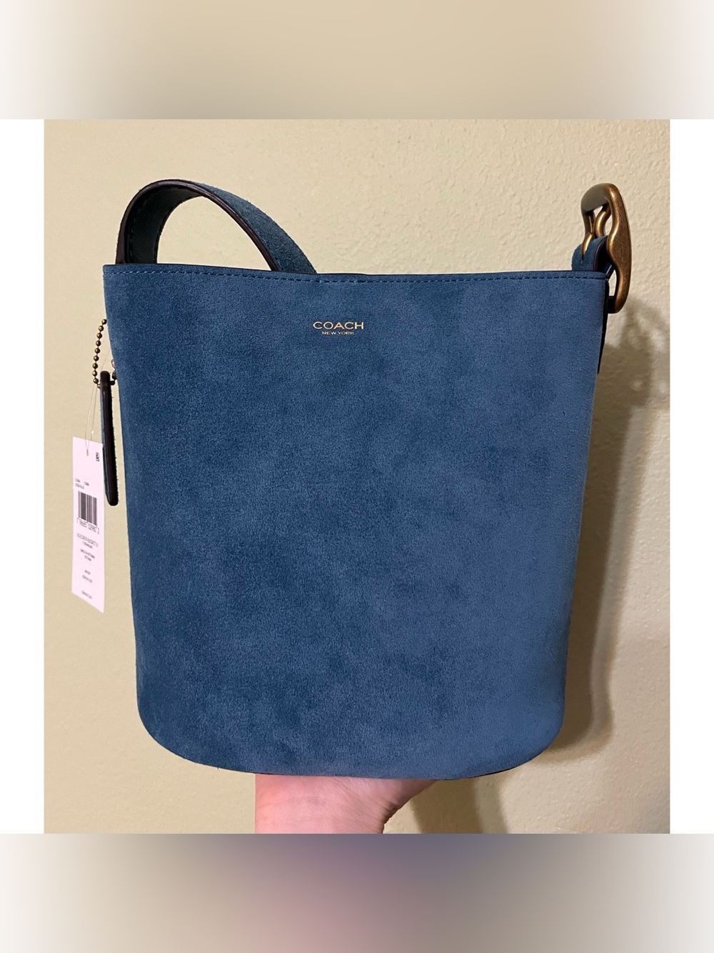 Coach Bleecker Bucket Bag 21!